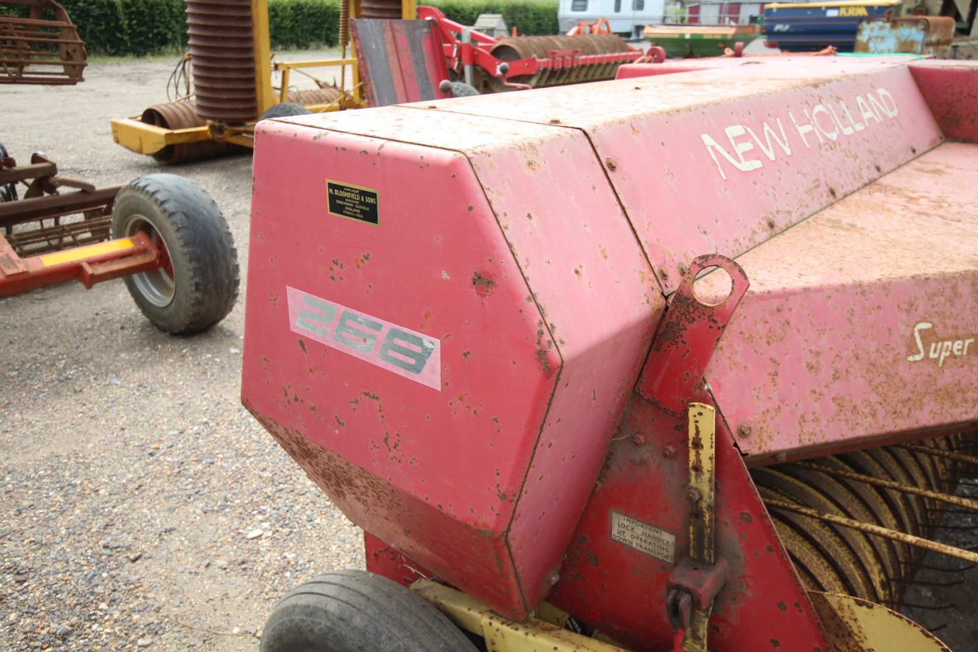 New Holland Super Hayliner 268 conventional baler. Owned from new. From a local deceased estate. - Image 14 of 26