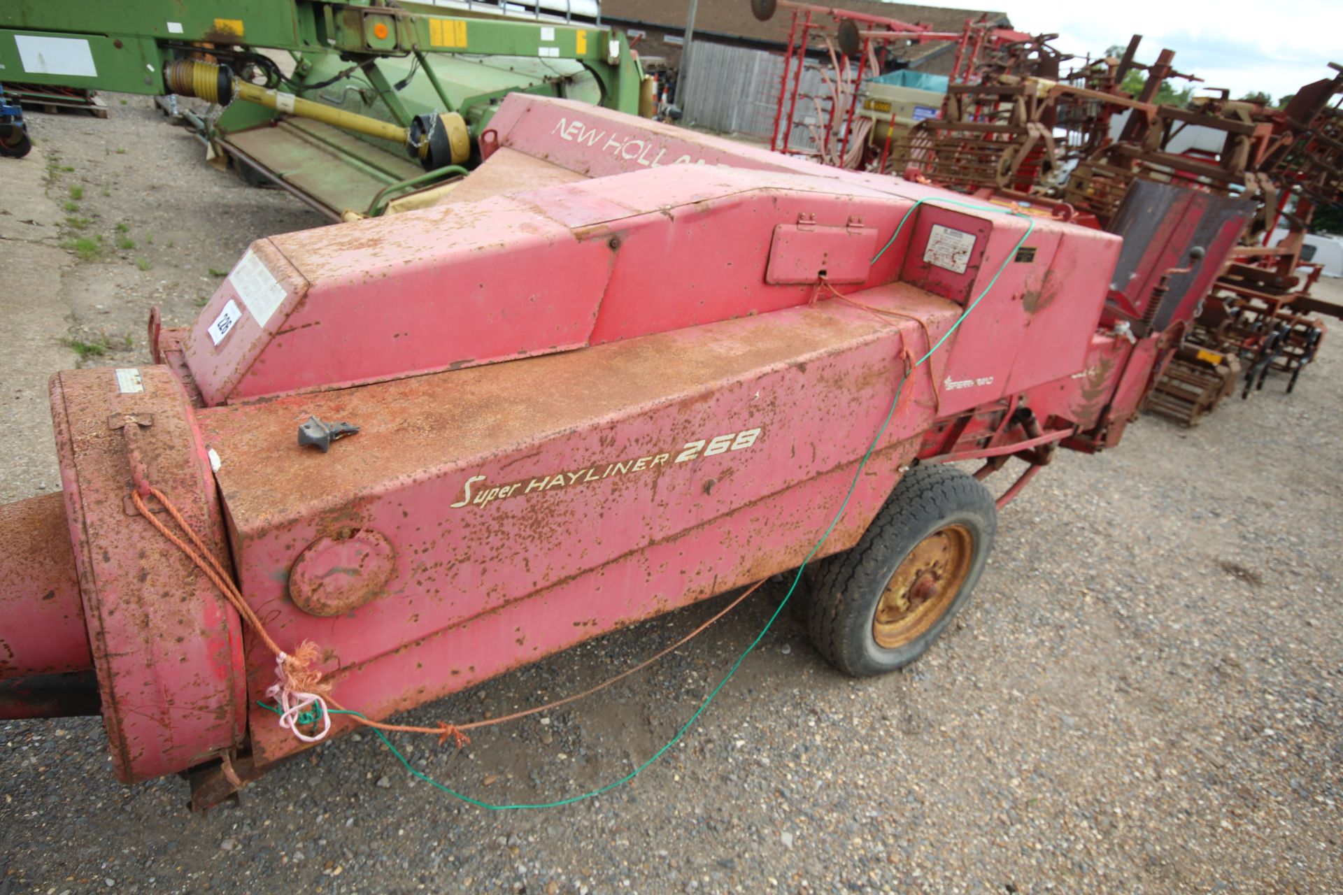 New Holland Super Hayliner 268 conventional baler. Owned from new. From a local deceased estate. - Image 24 of 26