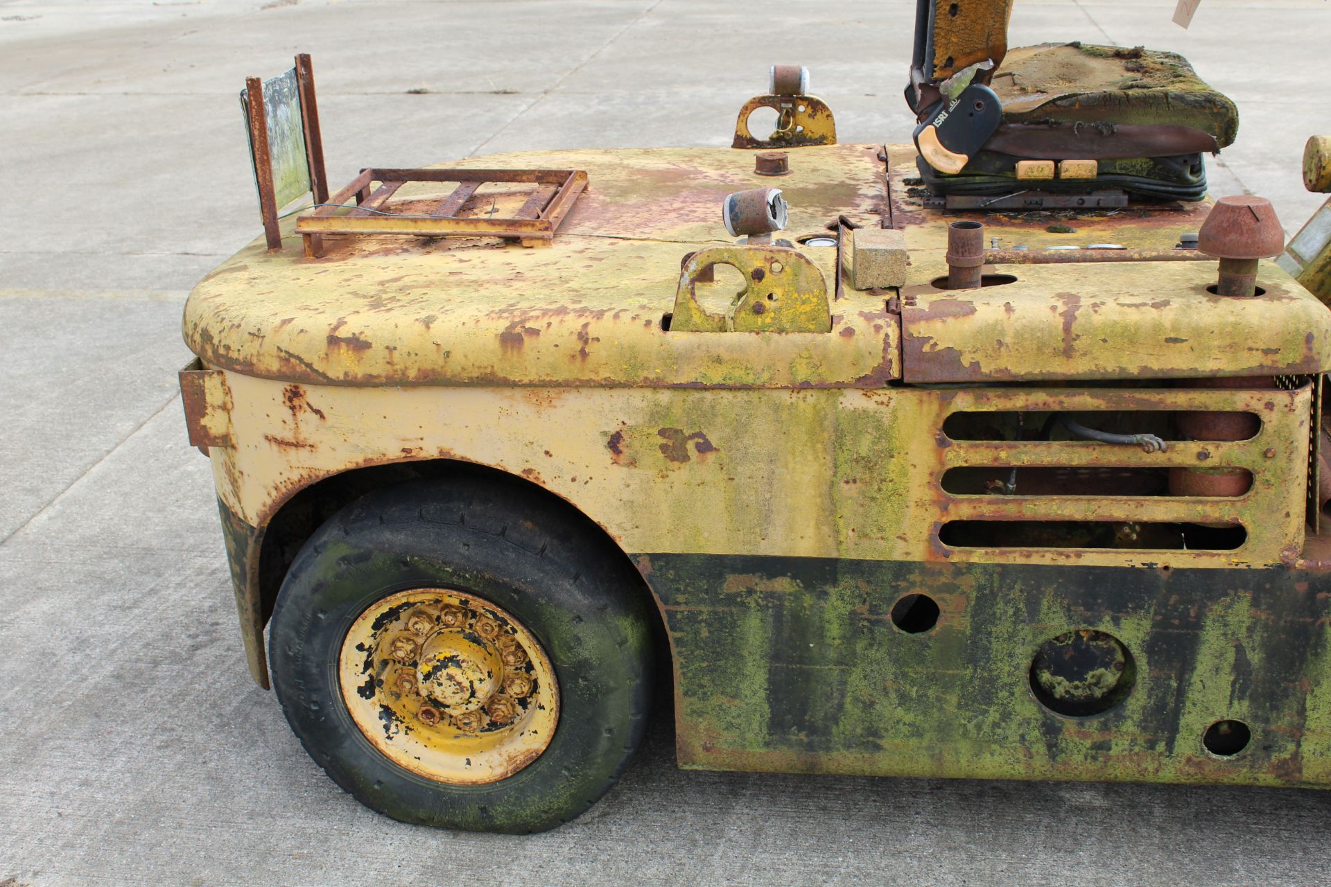 Hyster 80 8,000lb 2WD forklift. Serial number A5E1609. Registration XOM 678 (no paperwork). Date - Image 21 of 30