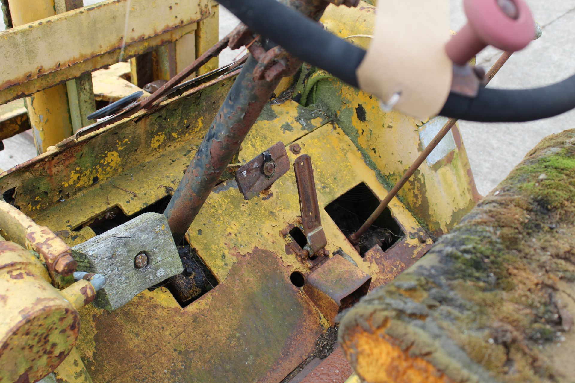 Hyster 80 8,000lb 2WD forklift. Serial number A5E1609. Registration XOM 678 (no paperwork). Date - Image 27 of 30