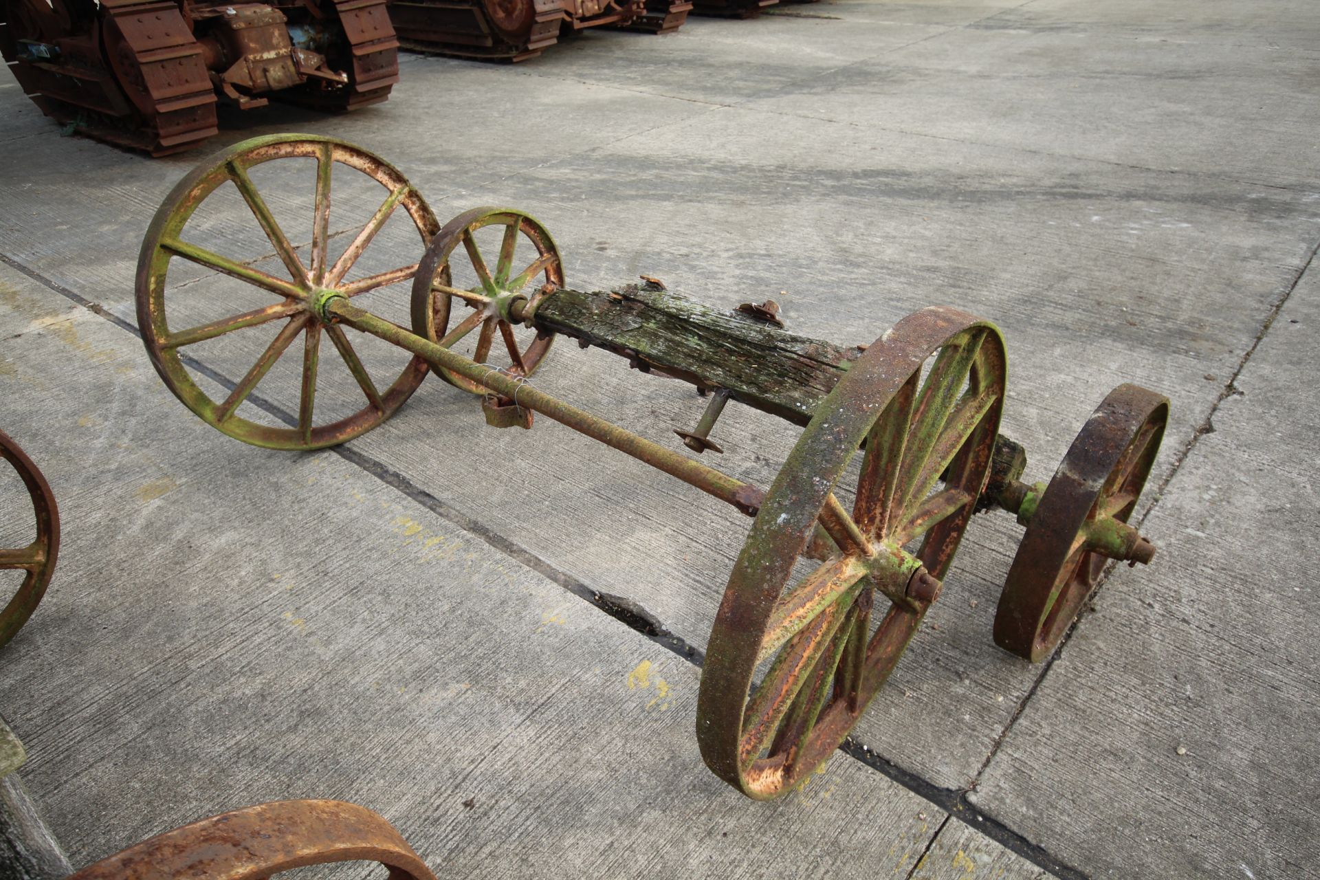 Set of four matching cast wheels on axles. Suit shepherds hut. - Image 4 of 8