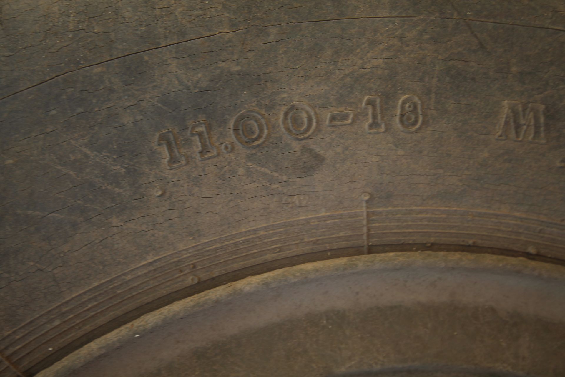 GMC CCKW 353 6x6 bolster truck and slip pole trailer. Registration UXG 144. 1945. 11.00x18 correct - Image 49 of 95