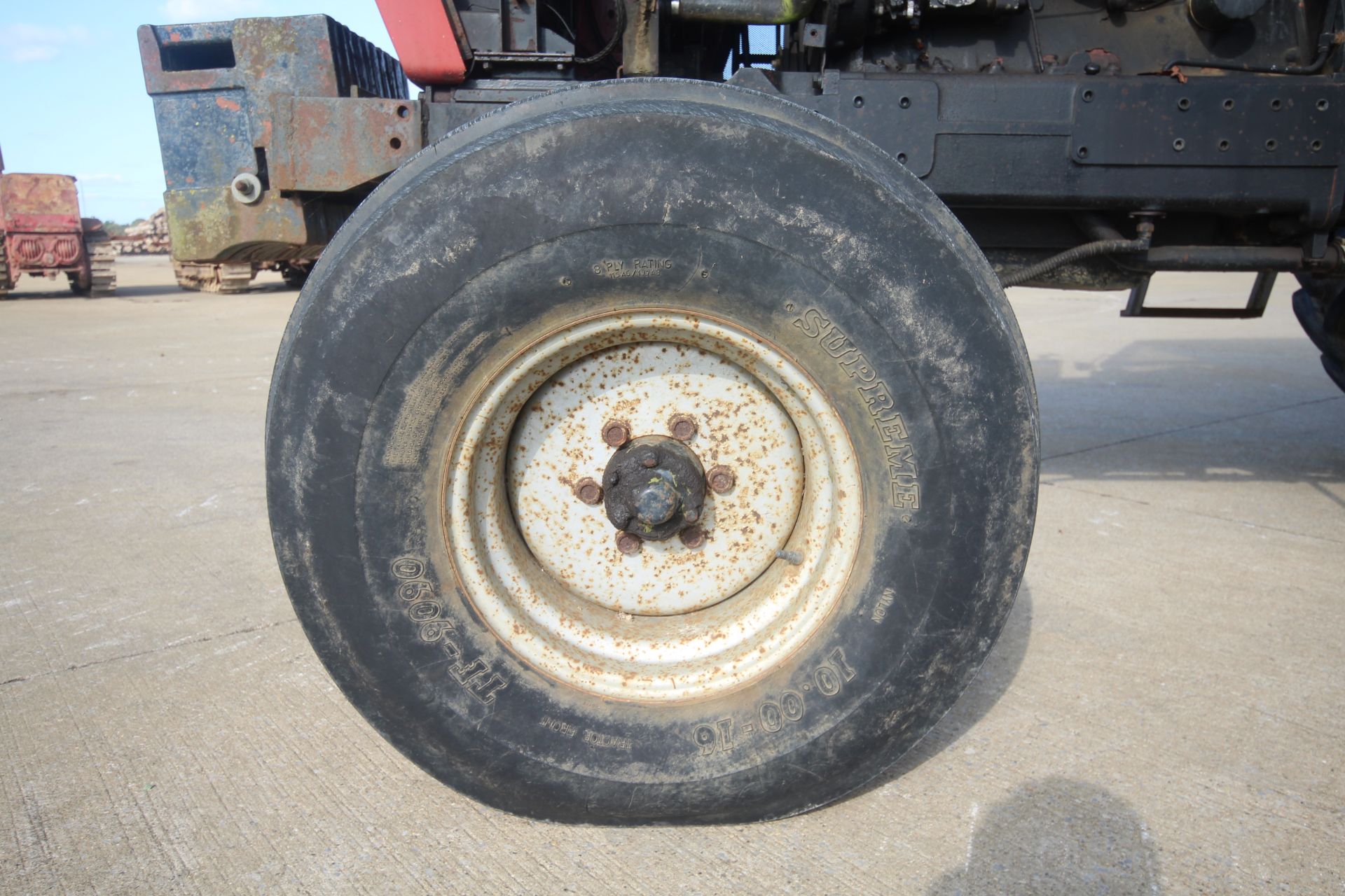 Case International 1594 2WD tractor. Registration D855 DDX. Date of first registration 06/05/1987. - Image 16 of 76