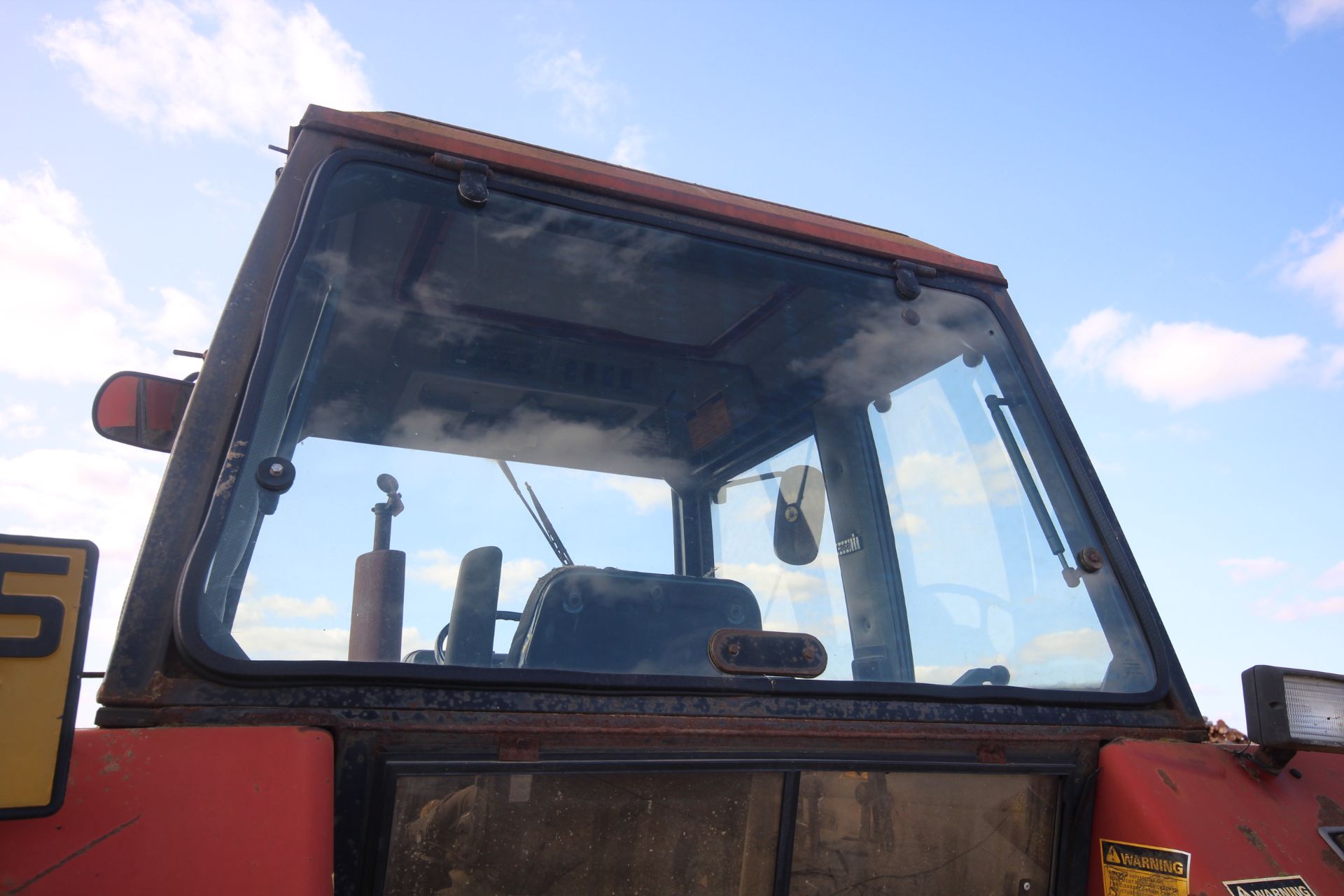 Case International 1594 2WD tractor. Registration D855 DDX. Date of first registration 06/05/1987. - Image 30 of 76