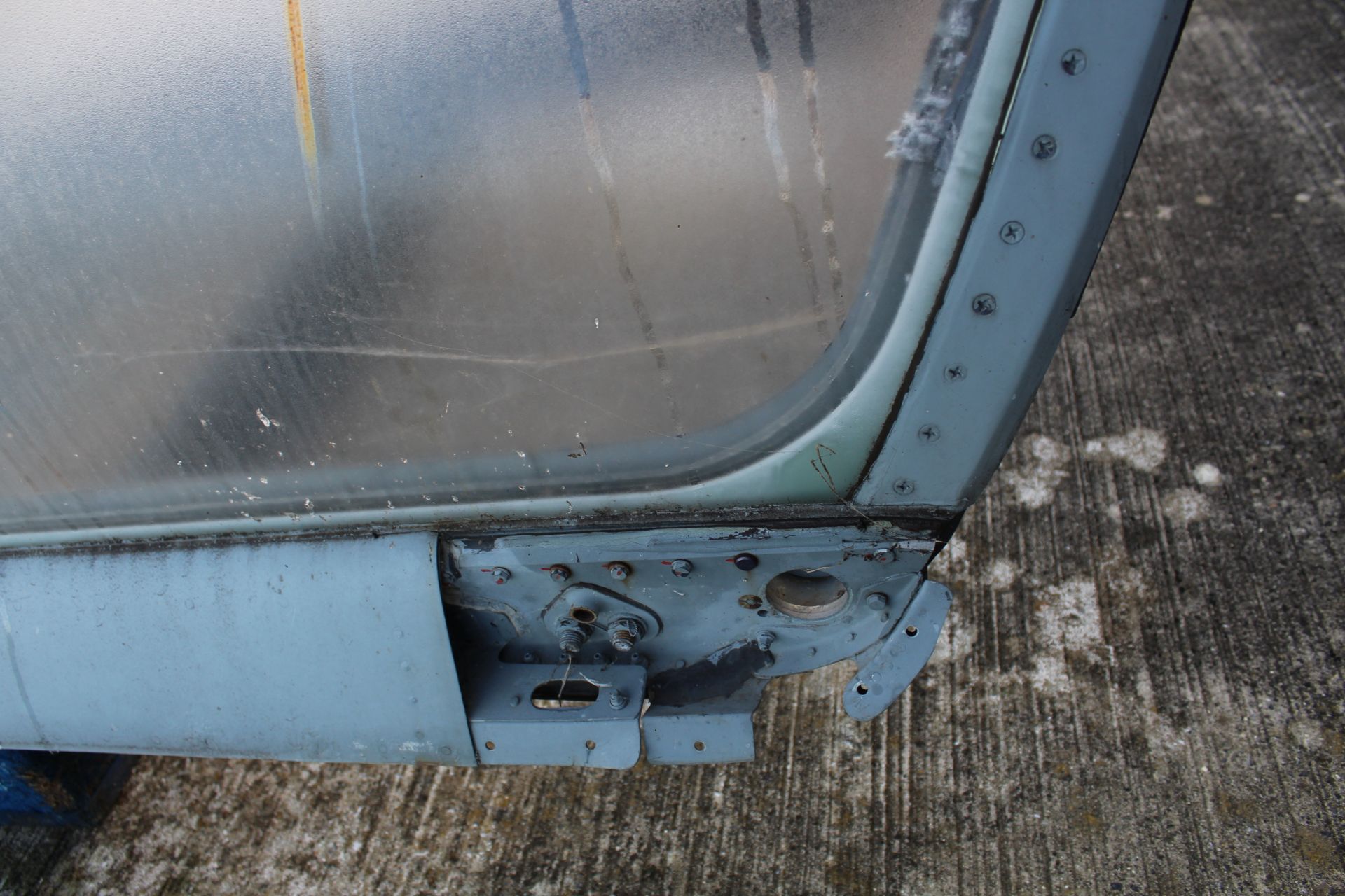 Military aircraft cockpit canopy. - Image 9 of 15