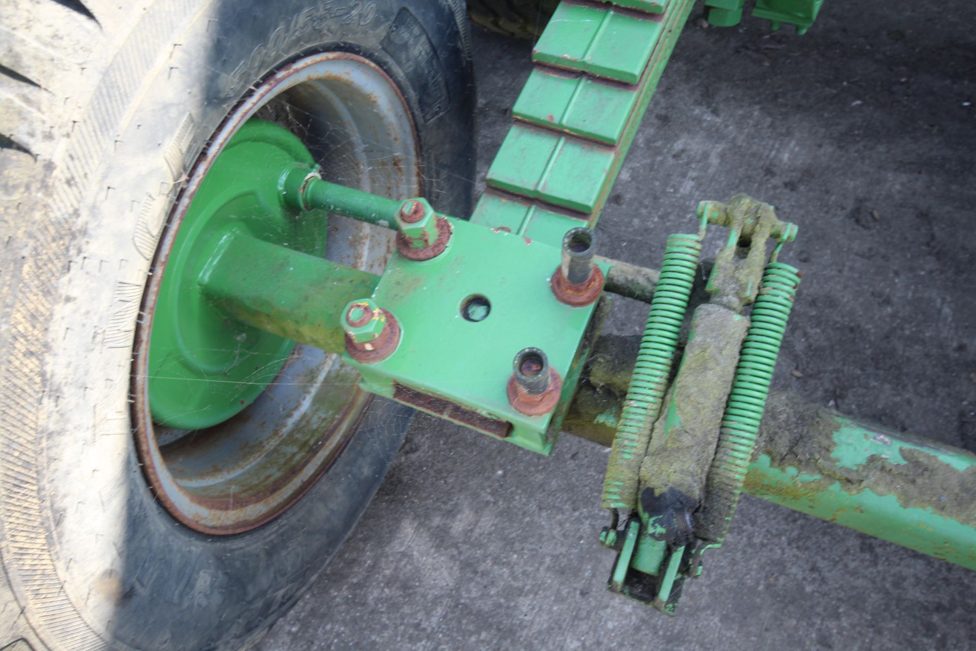 Twin axle agricultural trailer bogie. With floatation wheels and tyres. - Image 6 of 25