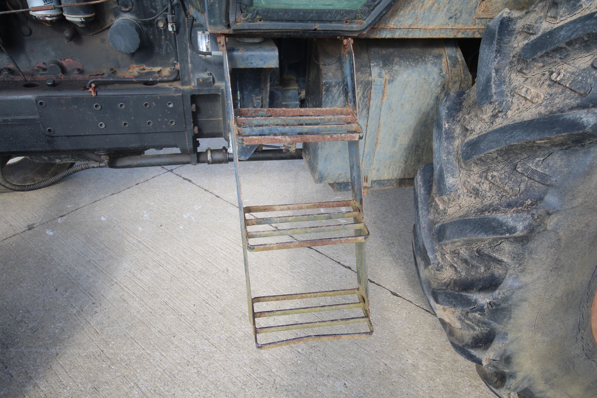 Case International 1594 2WD tractor. Registration D855 DDX. Date of first registration 06/05/1987. - Image 23 of 76