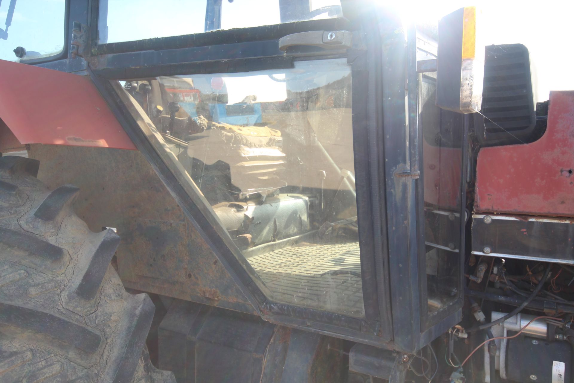 Case International 1594 2WD tractor. Registration D855 DDX. Date of first registration 06/05/1987. - Image 45 of 76