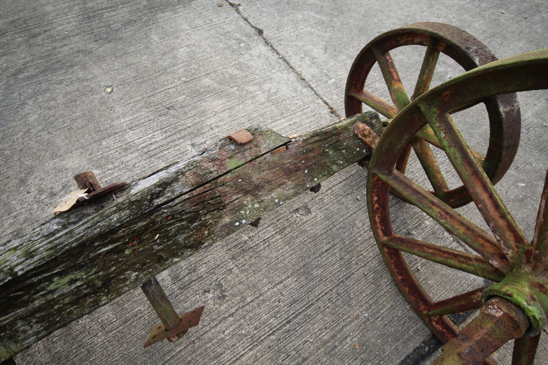 Set of four matching cast wheels on axles. Suit shepherds hut. - Image 6 of 8