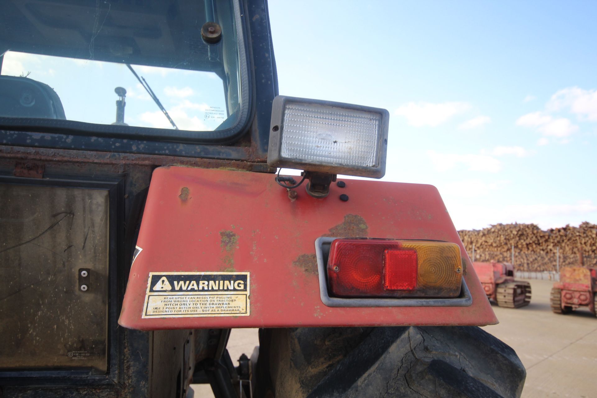 Case International 1594 2WD tractor. Registration D855 DDX. Date of first registration 06/05/1987. - Image 38 of 76
