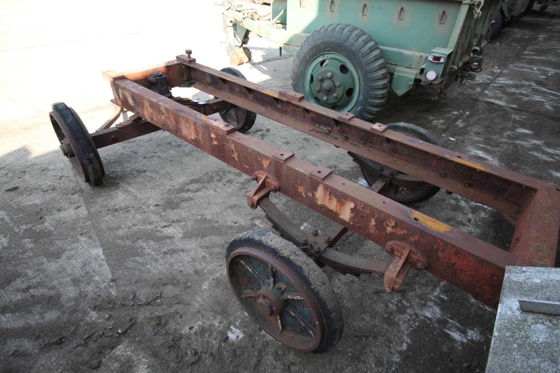 4-wheel turntable trailer. With sprung axles and solid tyres. Suit large stationary engine. - Image 4 of 17