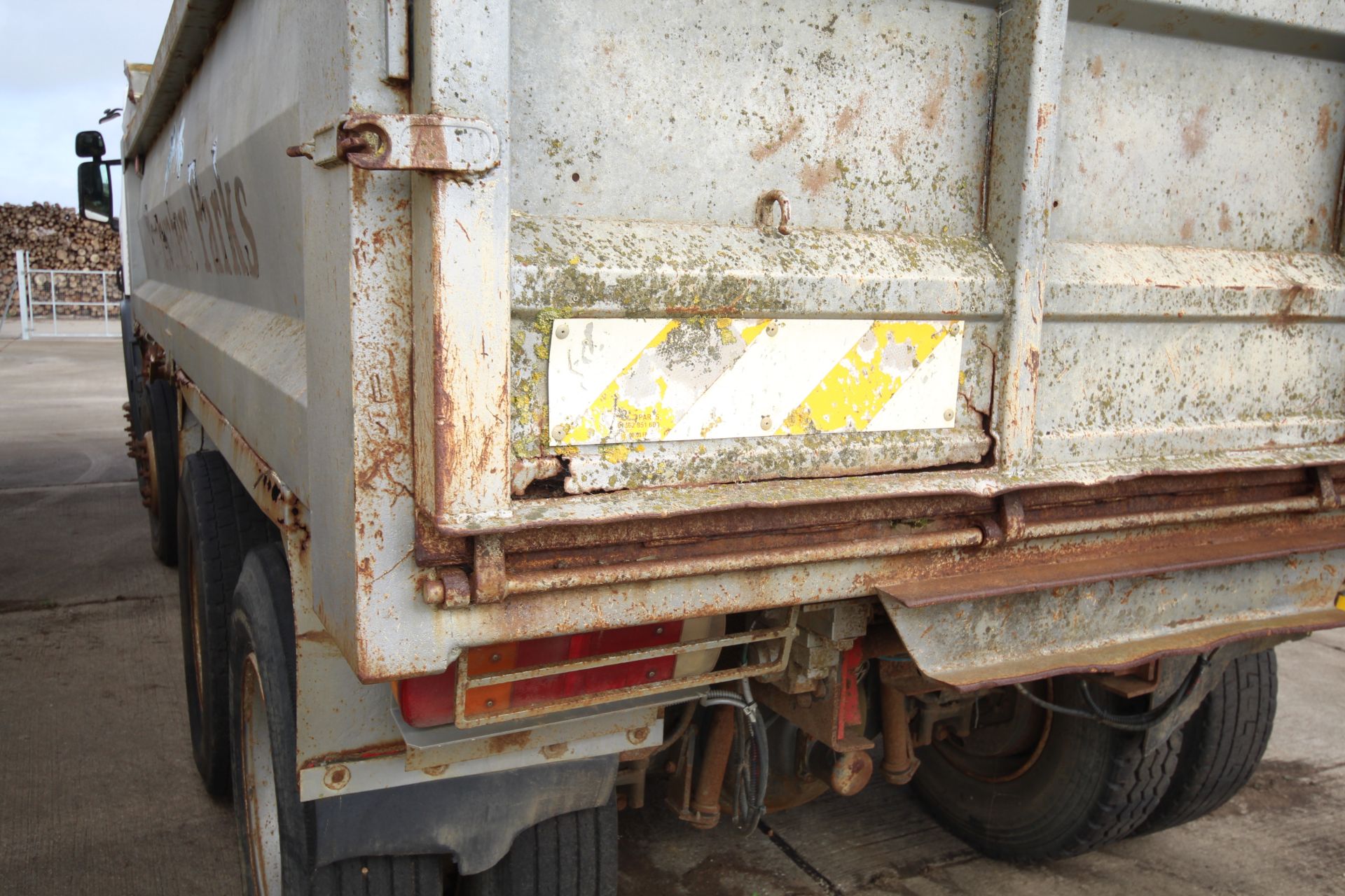 Scania 114c 340 8x4 32T rigid bulk tipper. Registration W659 BVW. Date of first registration 17/05/ - Image 40 of 97