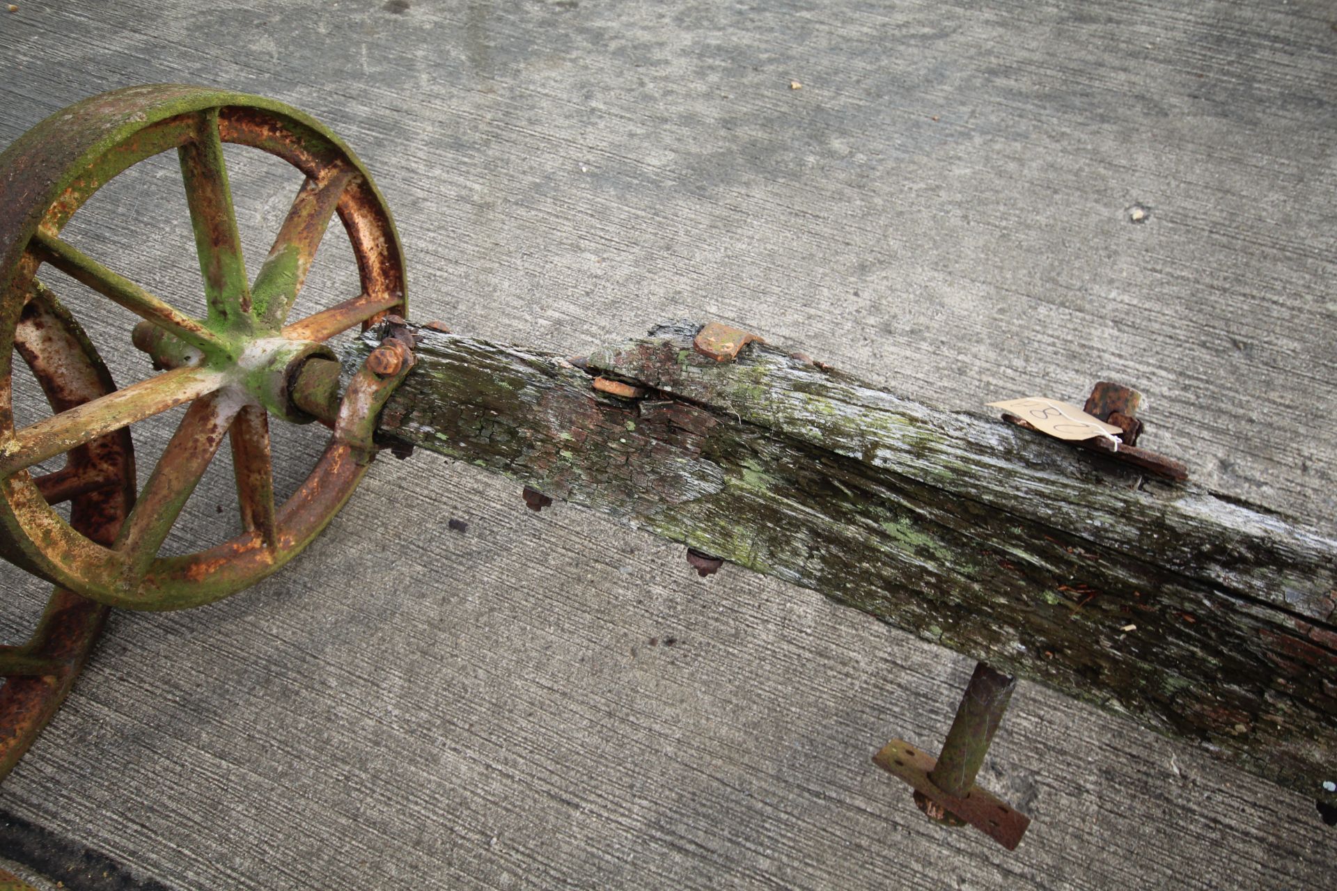 Set of four matching cast wheels on axles. Suit shepherds hut. - Image 7 of 8