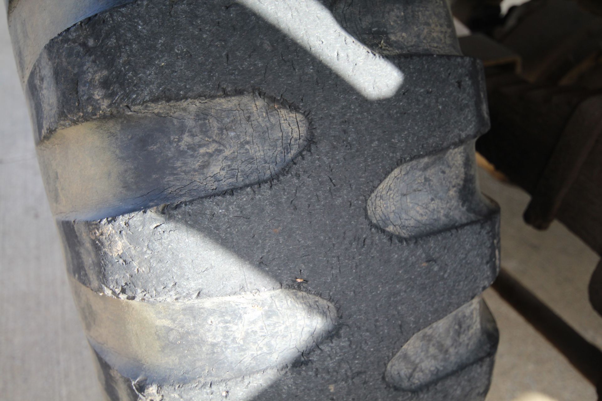 GMC CCKW 353 6x6 bolster truck and slip pole trailer. Registration UXG 144. 1945. 11.00x18 correct - Image 46 of 95