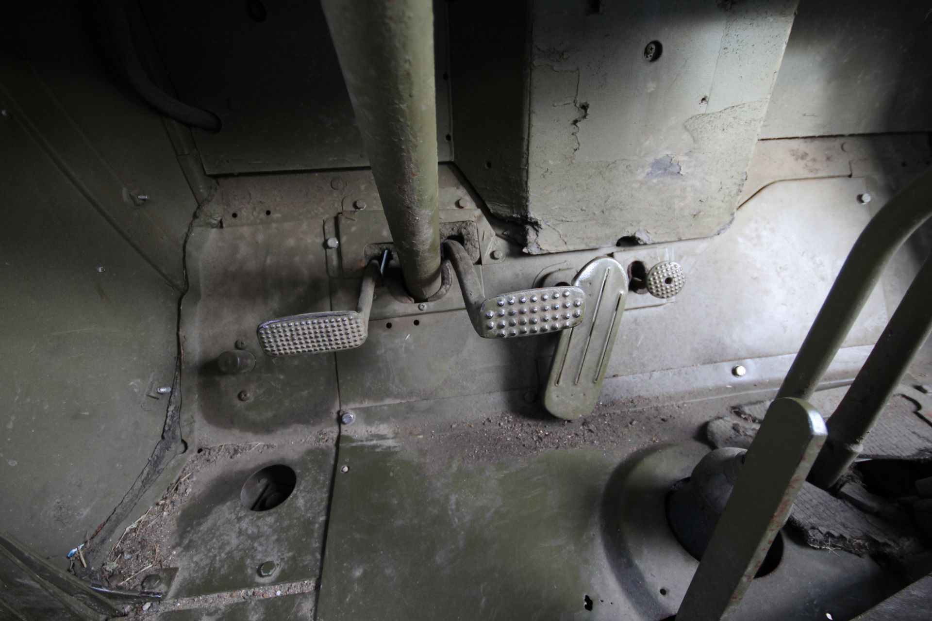 GMC CCKW 353 6x6 bolster truck and slip pole trailer. Registration UXG 144. 1945. 11.00x18 correct - Image 73 of 95