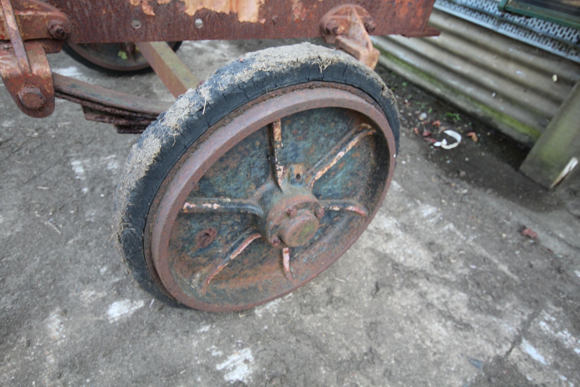 4-wheel turntable trailer. With sprung axles and solid tyres. Suit large stationary engine. - Image 13 of 17