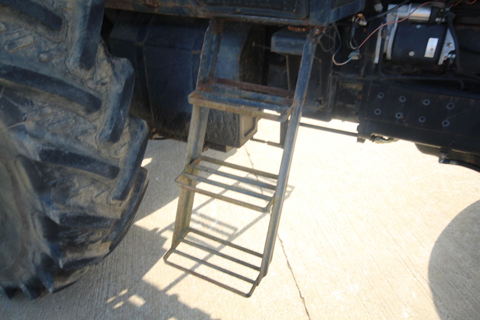 Case International 1594 2WD tractor. Registration D855 DDX. Date of first registration 06/05/1987. - Image 46 of 76