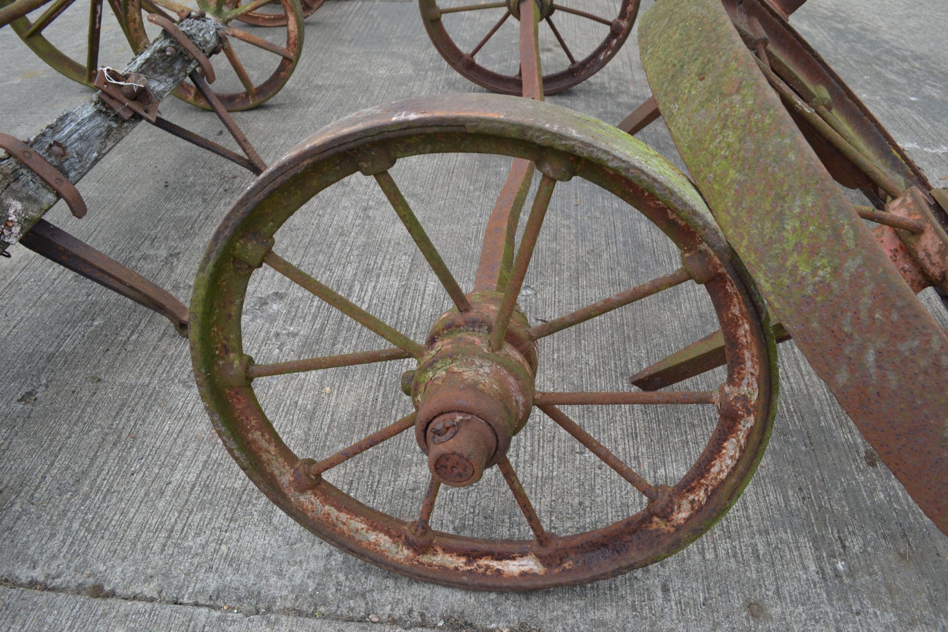 Set of four matching cast wheels on axles. Suit shepherds hut. - Image 4 of 6