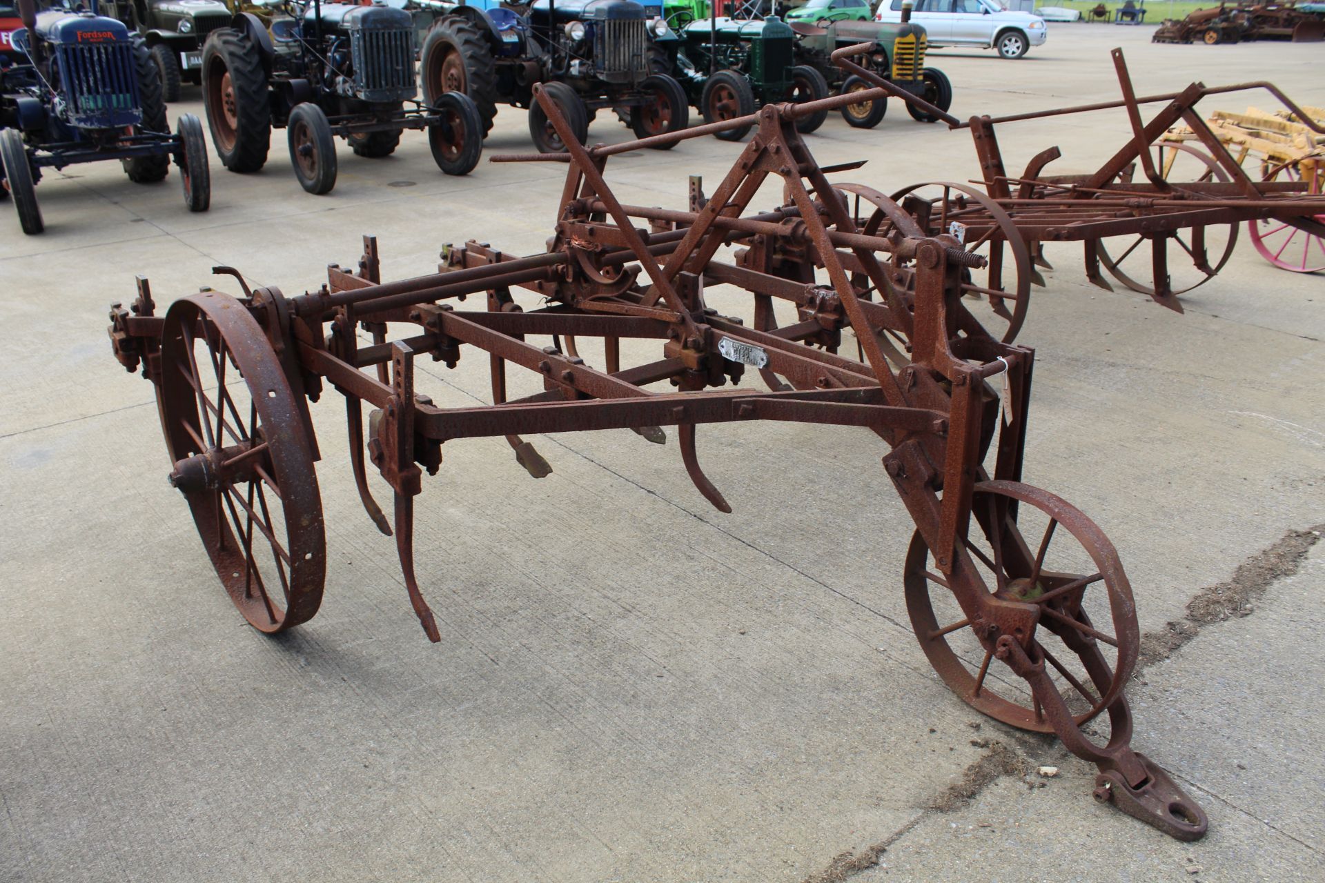 Ransomes C13C heavy trailed cultivator for crawler.