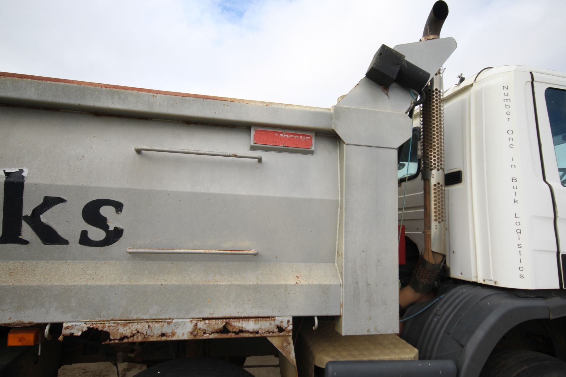 Scania 114c 340 8x4 32T rigid bulk tipper. Registration W659 BVW. Date of first registration 17/05/ - Image 25 of 97