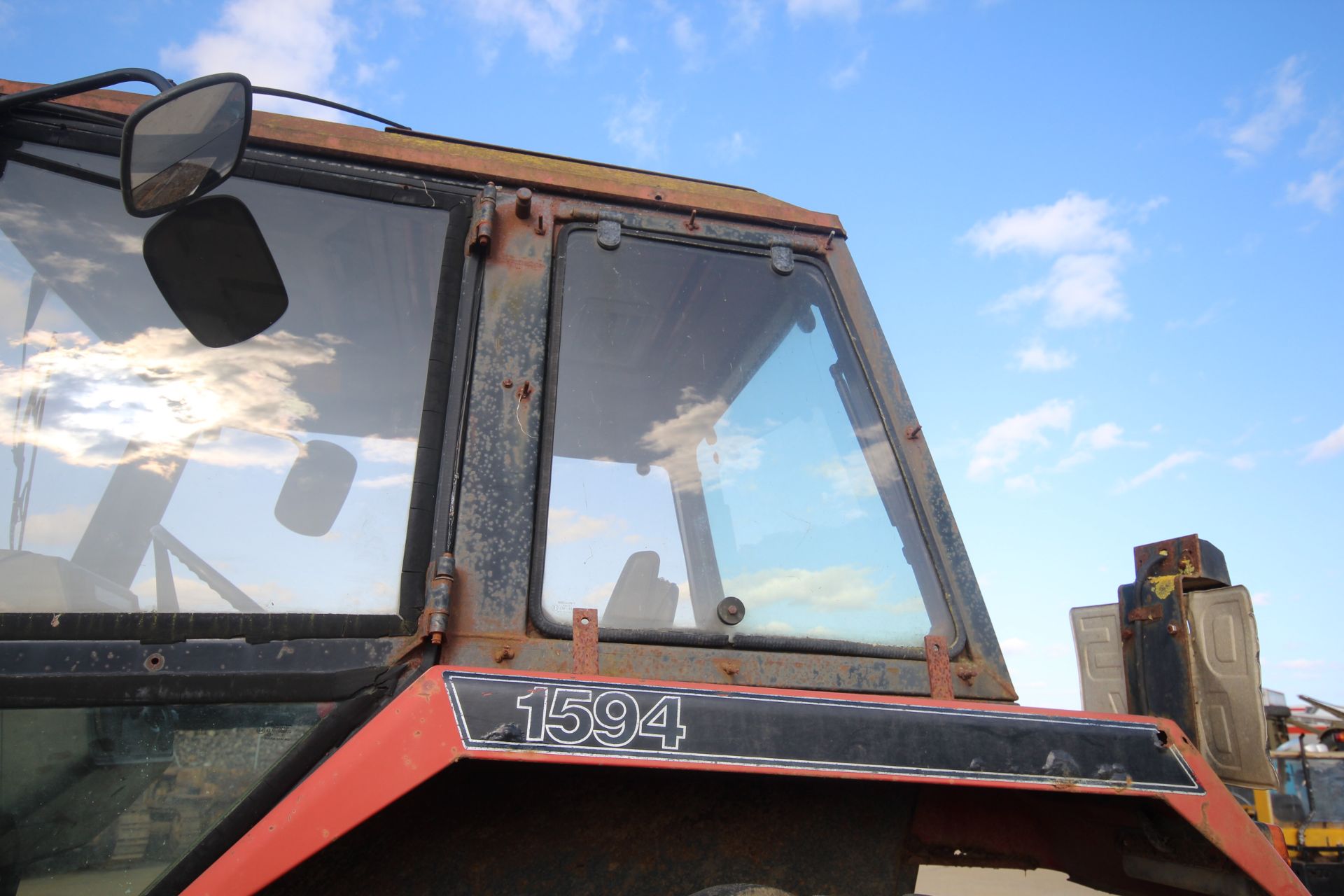 Case International 1594 2WD tractor. Registration D855 DDX. Date of first registration 06/05/1987. - Image 24 of 76