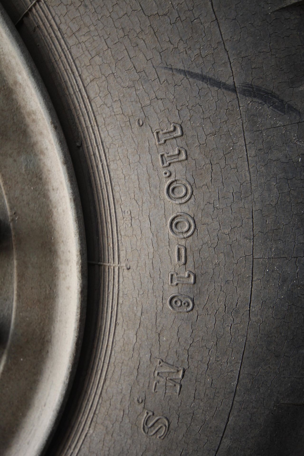 GMC CCKW 353 6x6 bolster truck and slip pole trailer. Registration UXG 144. 1945. 11.00x18 correct - Image 30 of 95