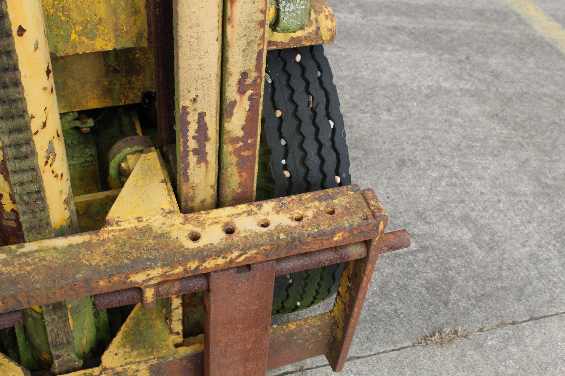 Hyster 80 8,000lb 2WD forklift. Serial number A5E1609. Registration XOM 678 (no paperwork). Date - Image 13 of 30