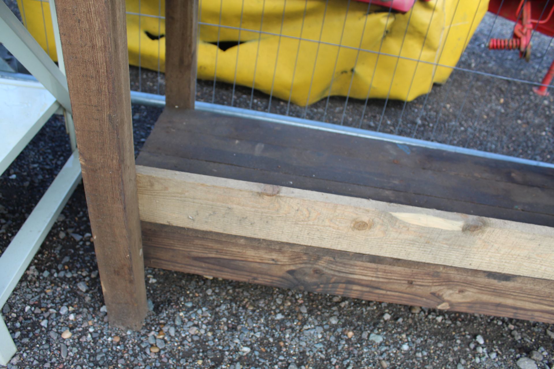 Wooden carpenter's bench. - Image 3 of 6