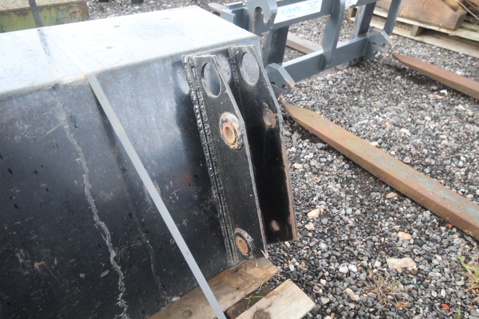 Skid Steer Bucket. V - Image 6 of 8