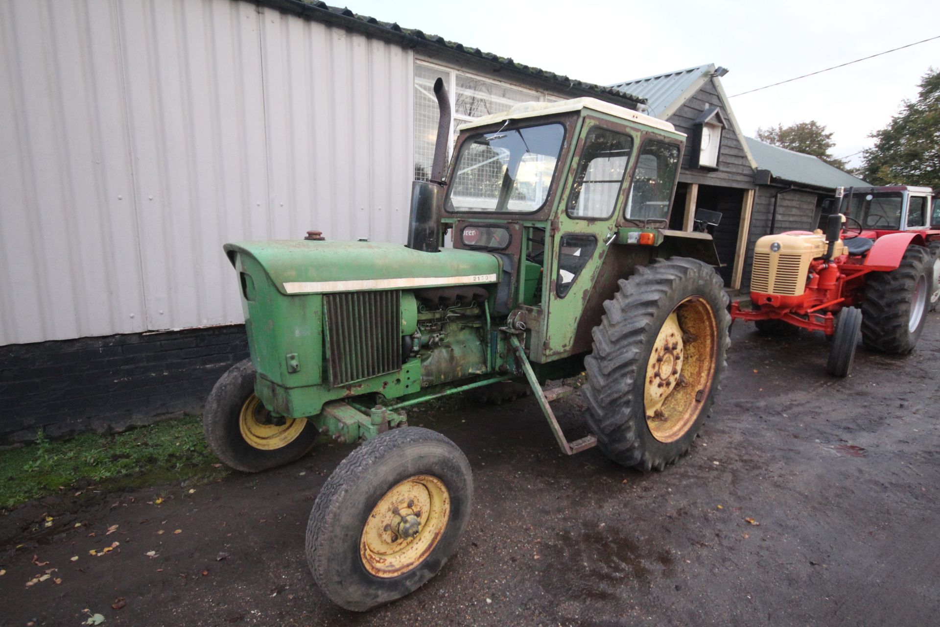 John Deere 2130 2WD tractor. Registration GPU 715N. Date of first registration 01/10/1974. 2,996