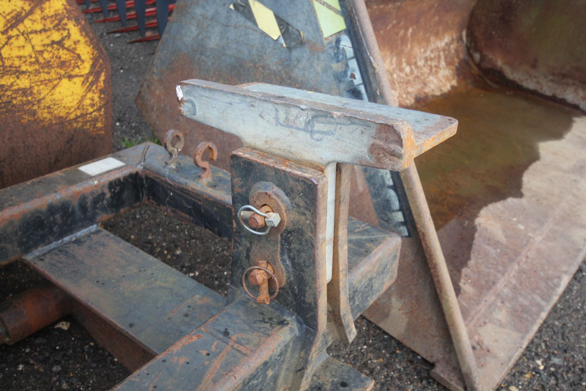 Agri-Weld Quick Shift linkage headstock. Manitou b - Image 8 of 11