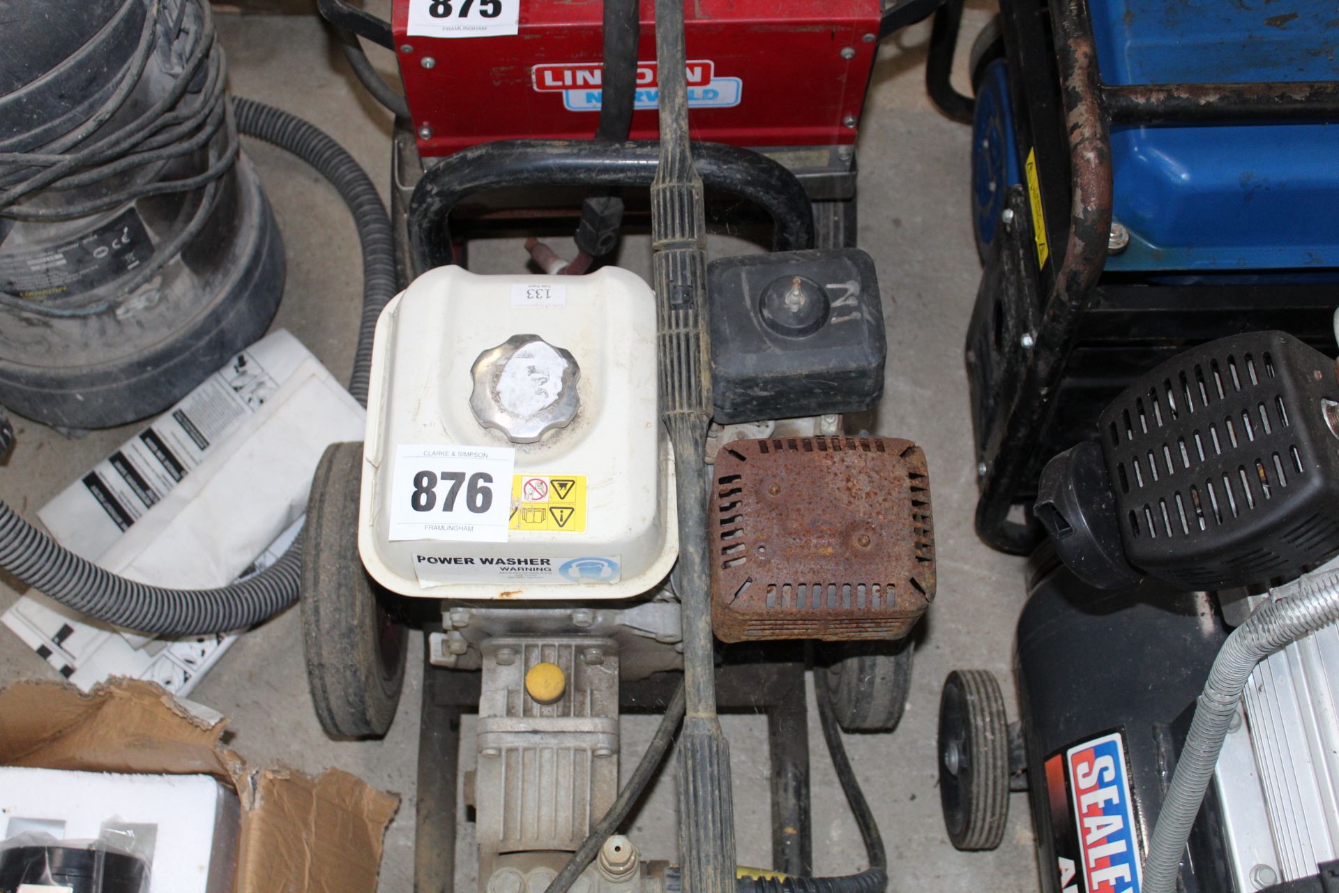 Honda powered pressure washer. - Image 4 of 6