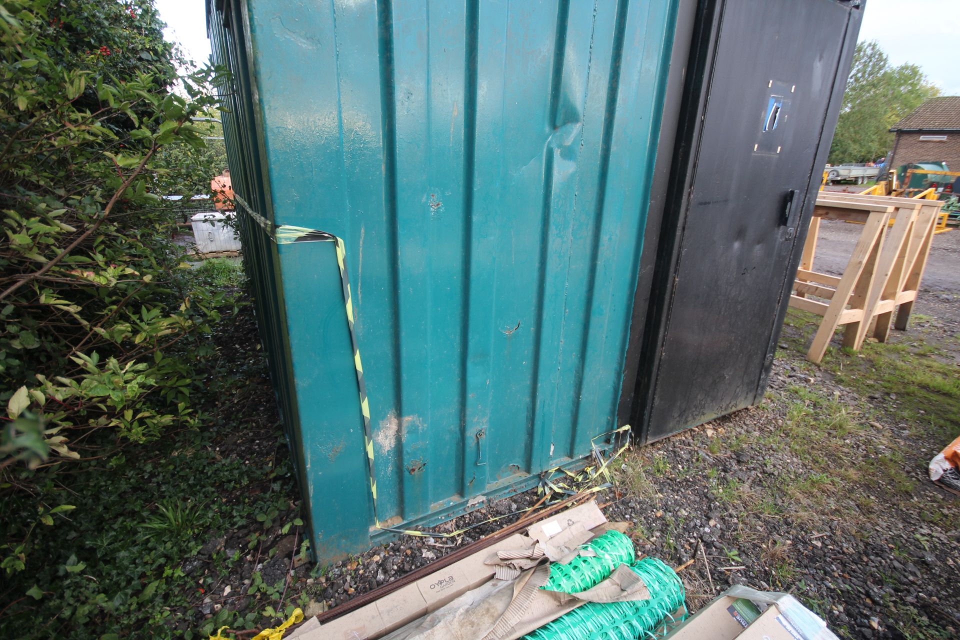 Fully fitted container toilet block. Single ladies and 2+1 gents. Recently removed. V - Image 3 of 17