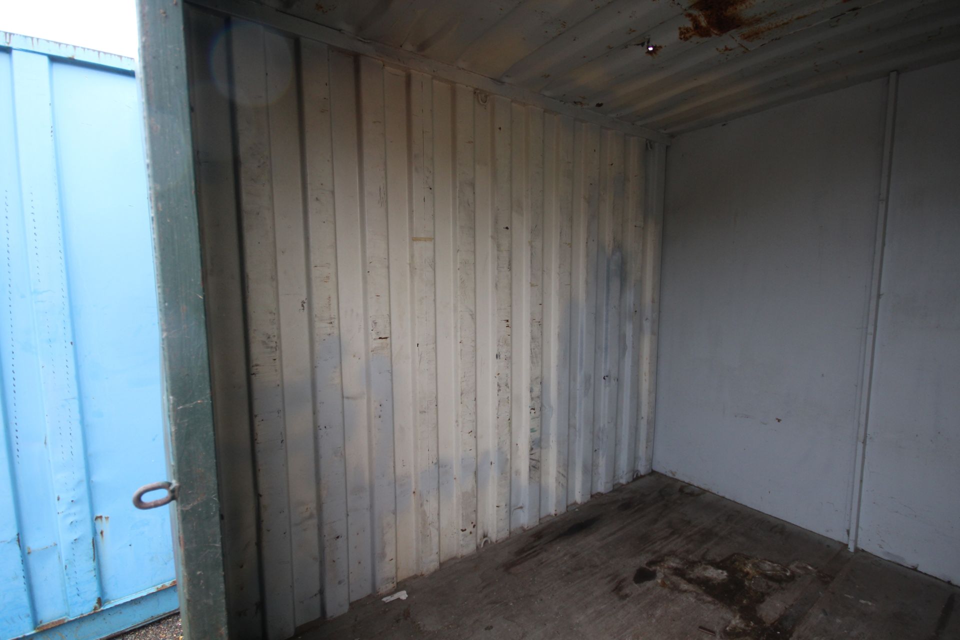 10ft storage container. - Image 6 of 8