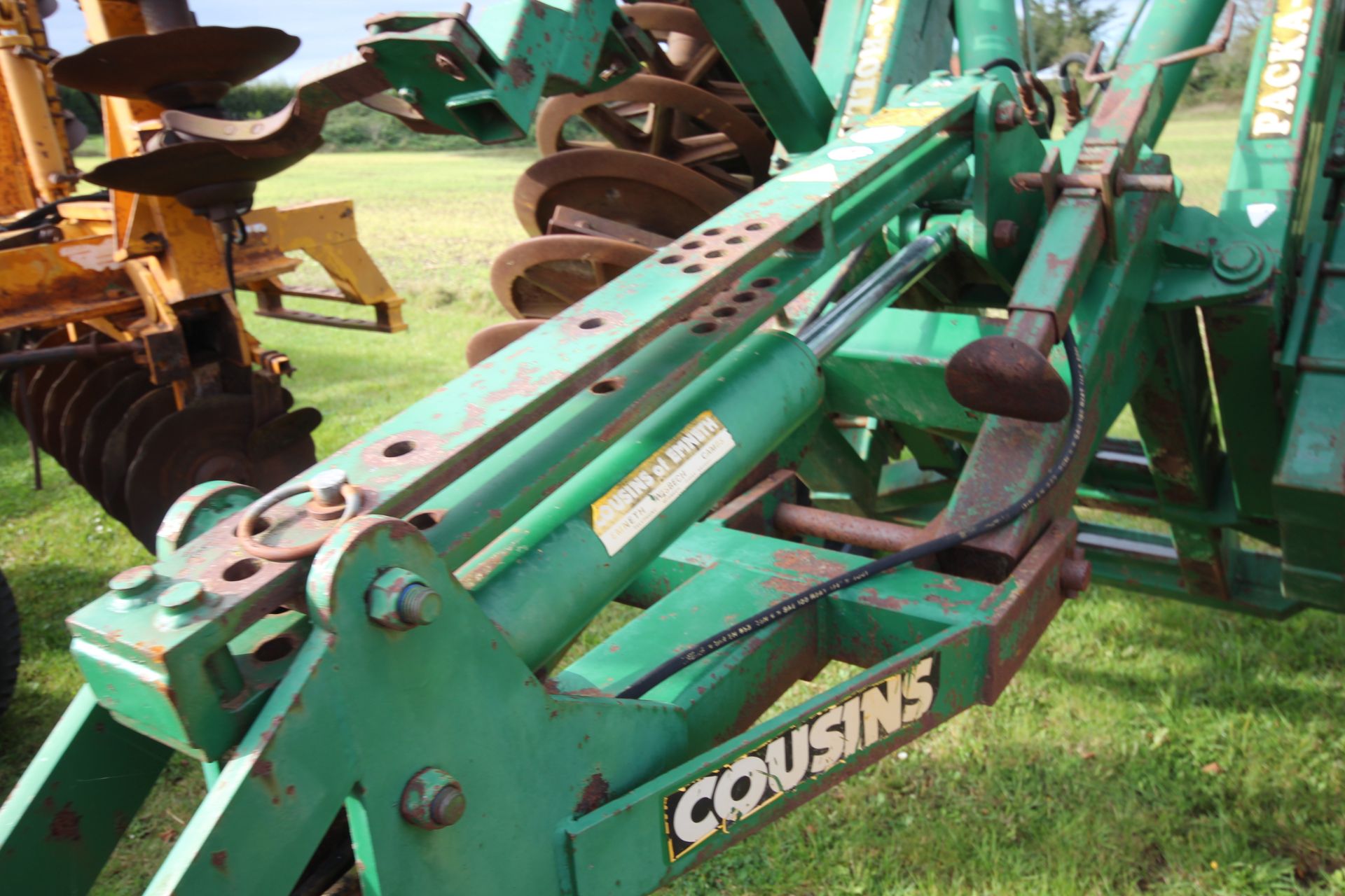 Cousins 5.6m hydraulic folding double press. With leading tines. V - Image 10 of 34