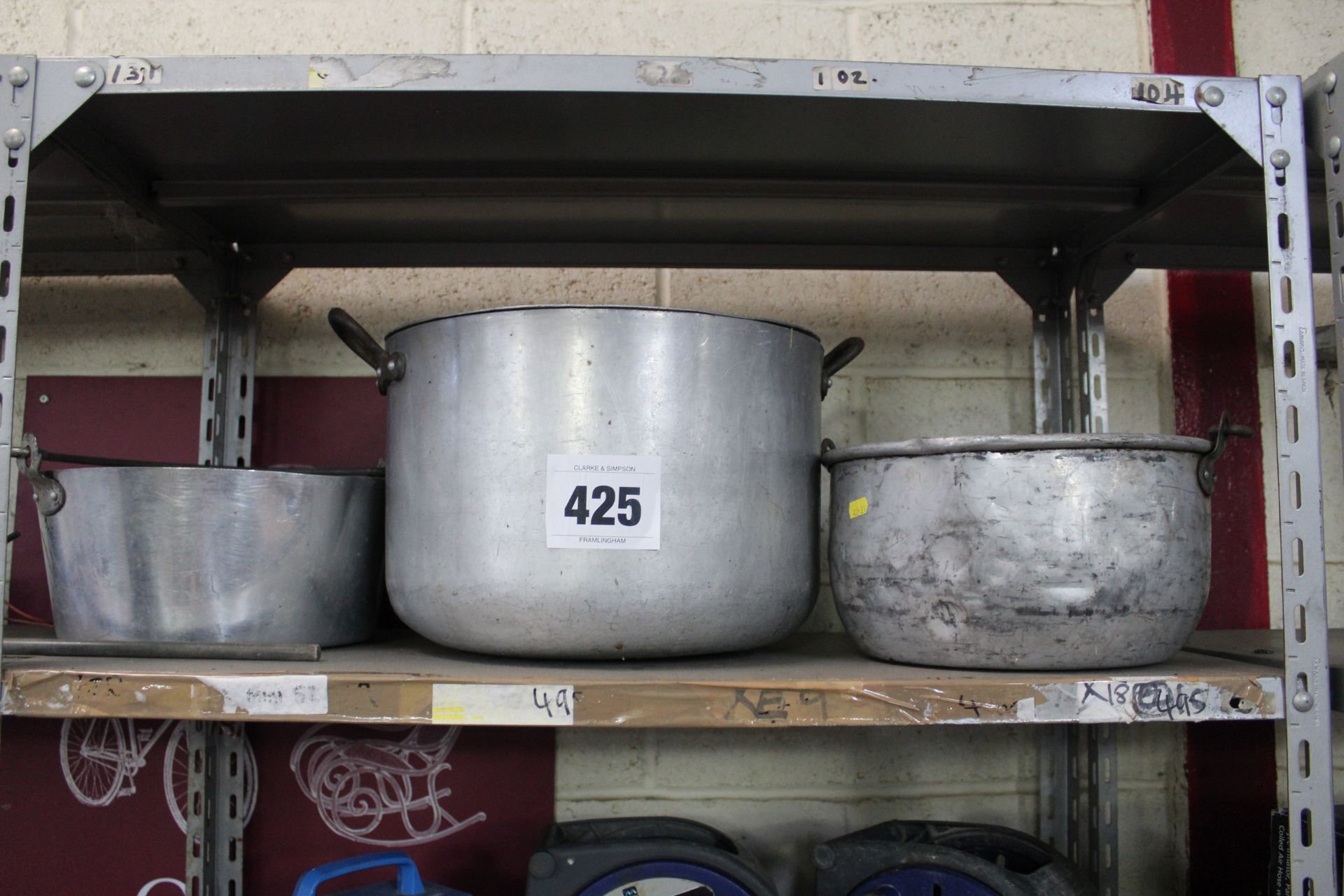 3x large pans.