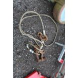 4m wire tow rope. With shackles. V