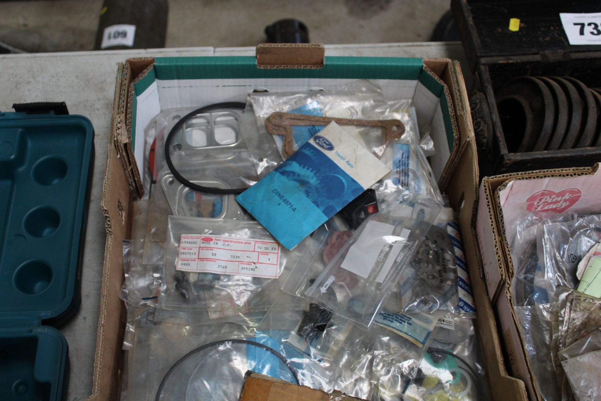 Box assorted spare parts. - Image 3 of 3