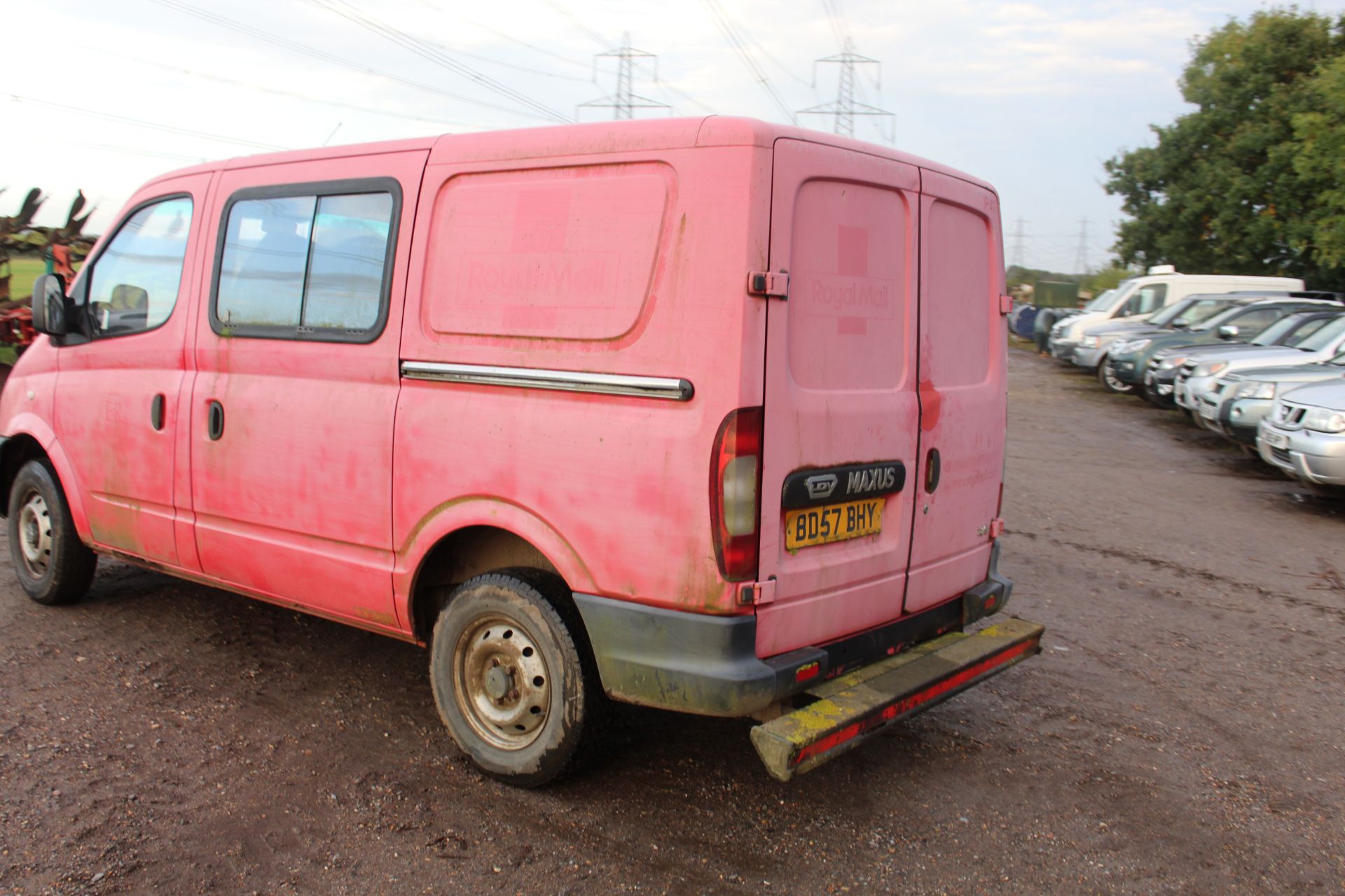 **UPDATED DESCRIPTION** LDV 2.8/95 Maxus crew cab panel van. Registration BD57 BHY. Date of first - Image 5 of 52