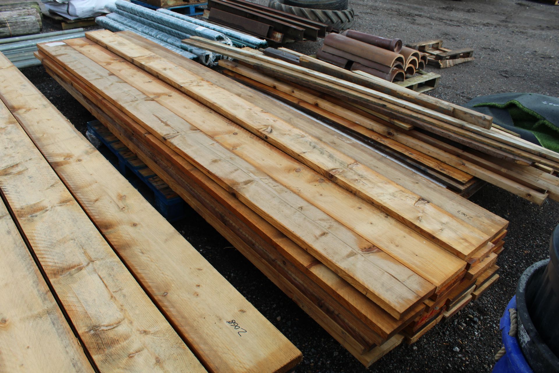 28x 3.9m x 22cm x 3.5cm scaffold boards.