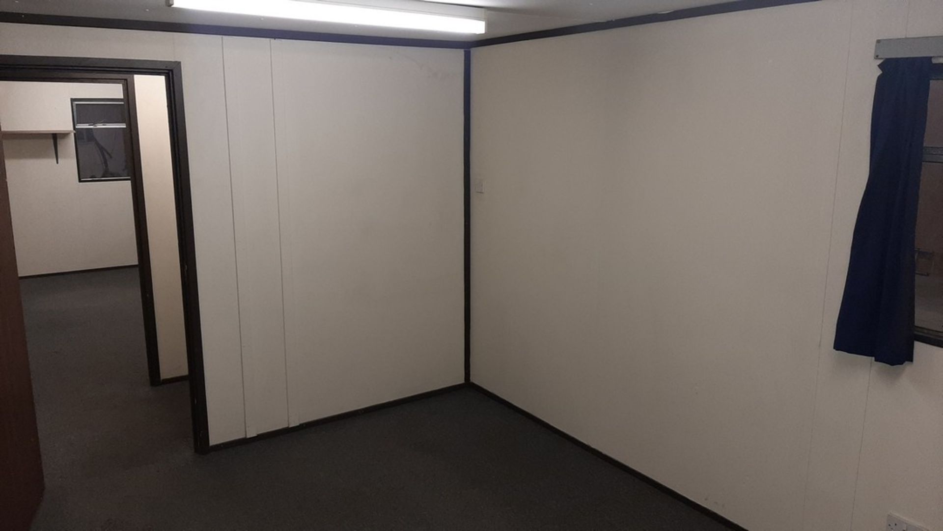10ft x 32ft jack leg cabin. With two 10ftx 14ft rooms and hall. Used as office inside building. - Image 21 of 25