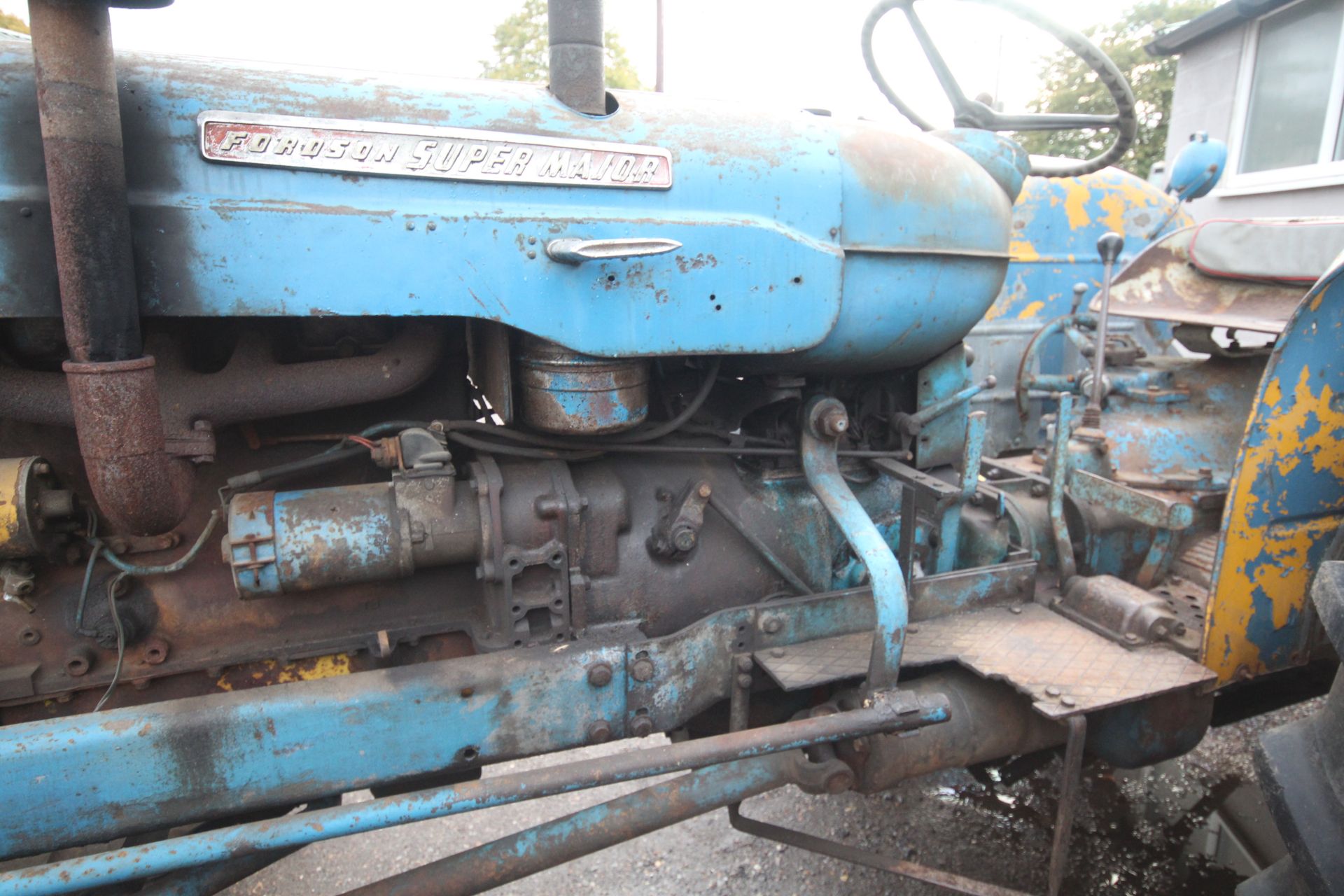 Fordson Super Major Roadless 4WD tractor. Axle serial number 1049. In current ownership for 25 - Image 28 of 44