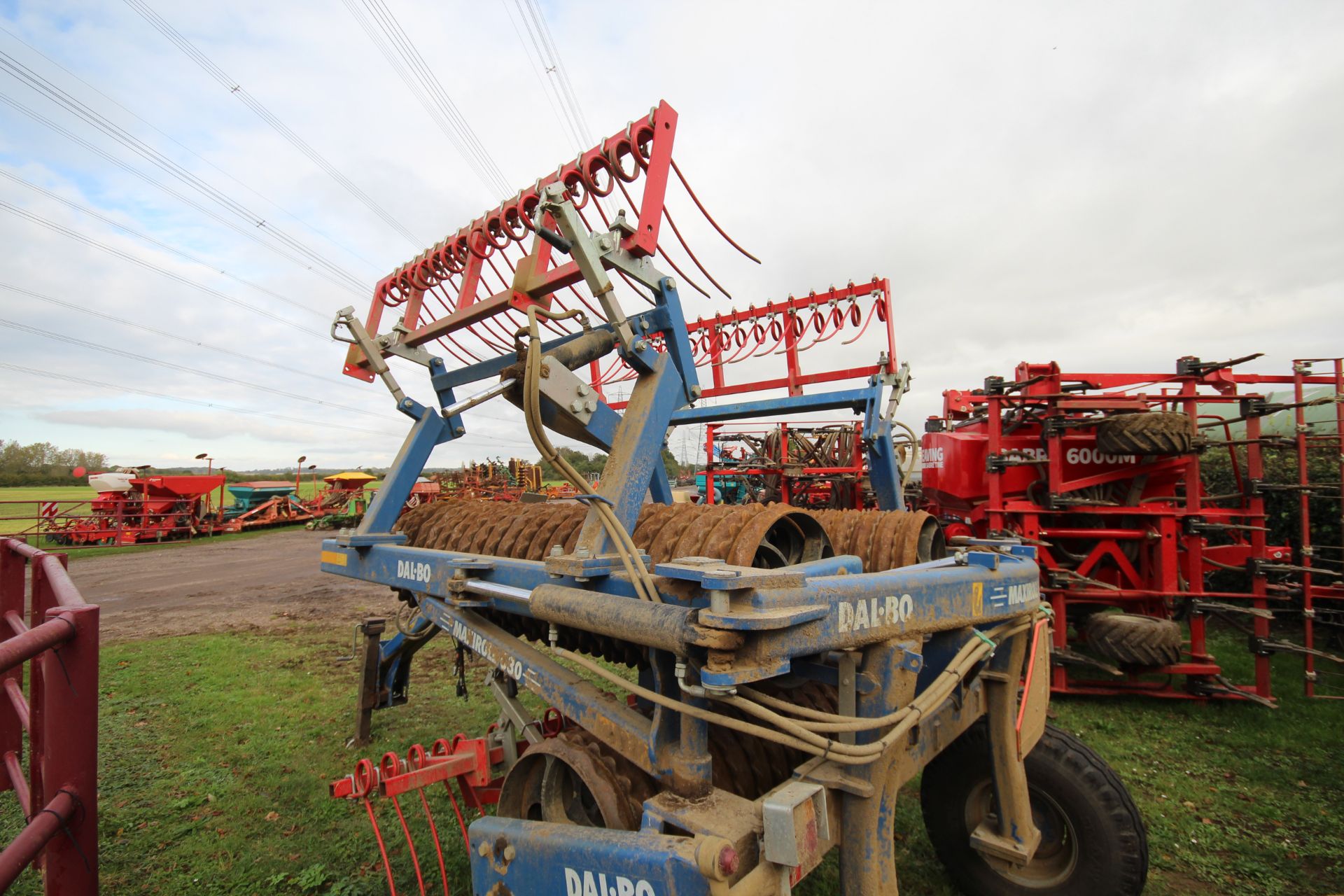 Dalbo 6.3m hydraulic folding rolls. With Snowflake - Image 5 of 35