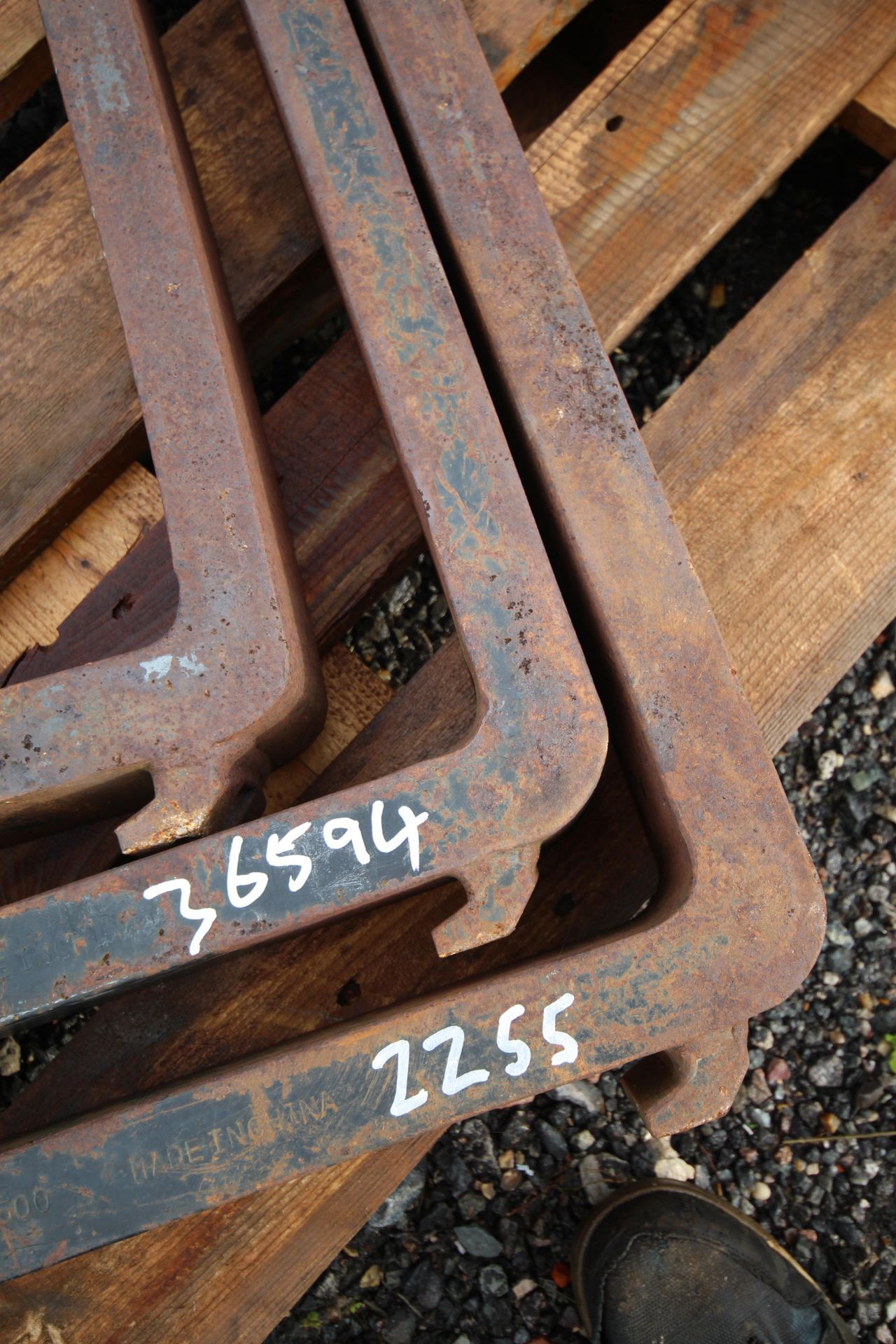 3x pallet tines. - Image 4 of 7