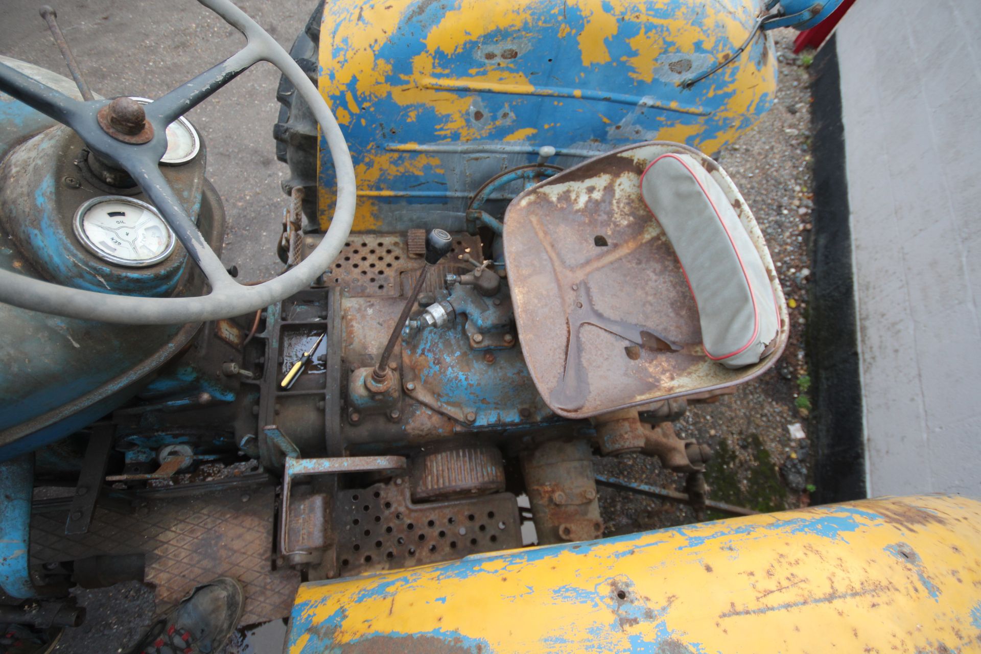 Fordson Super Major Roadless 4WD tractor. Axle serial number 1049. In current ownership for 25 - Image 37 of 44