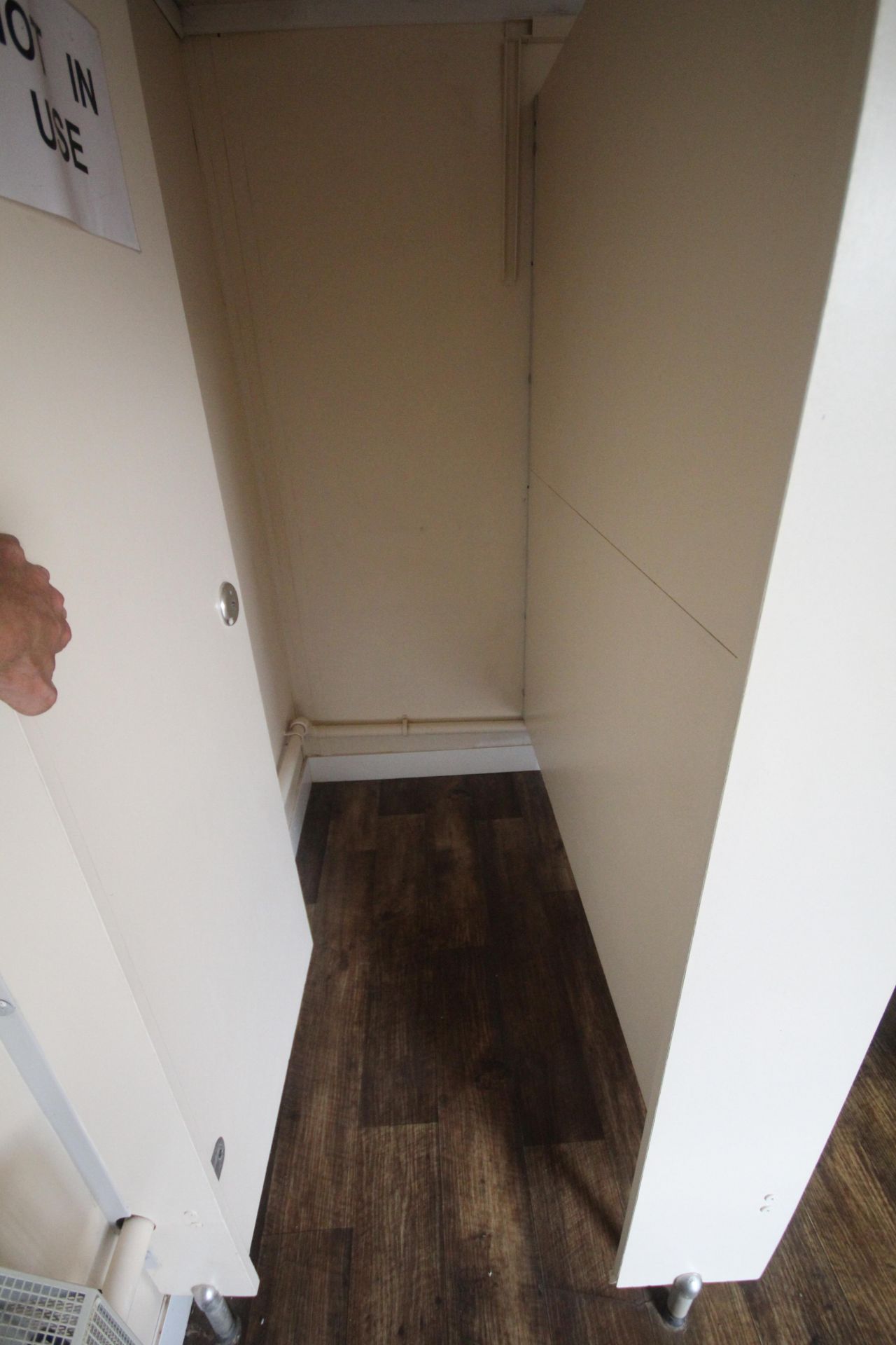 Fully fitted container toilet block. Single ladies and 2+1 gents. Recently removed. V - Image 17 of 17