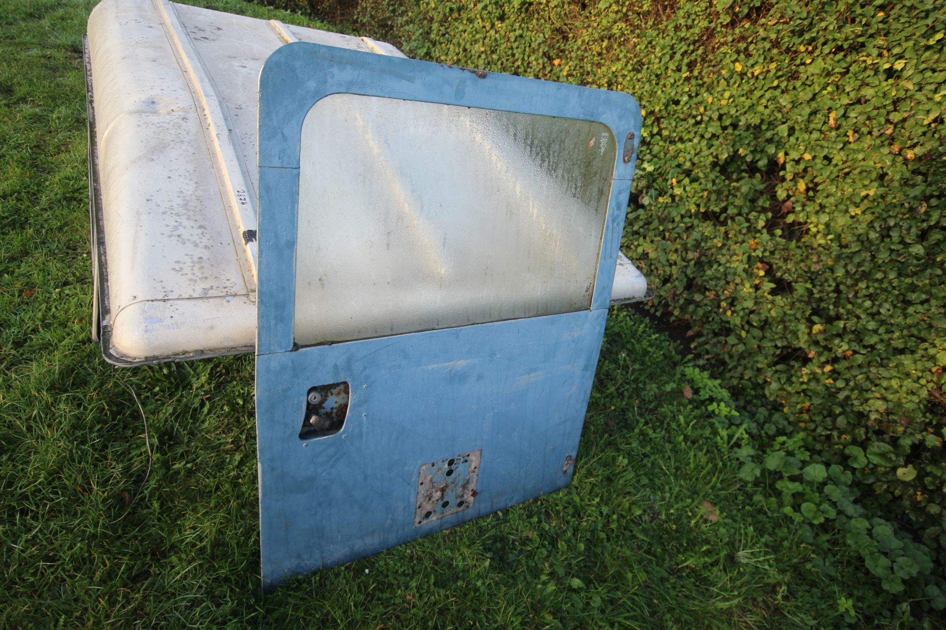 Land Rover Series 2A hard top and rear door. - Image 6 of 8