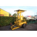 Kompakt Two Man Lift towable 24v ex-British Rail lift.