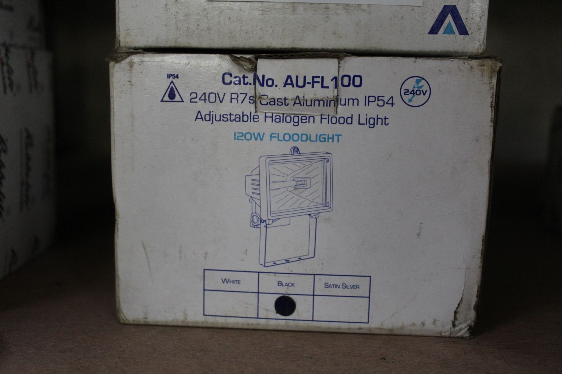 2x halogen flood lights. V - Image 2 of 2