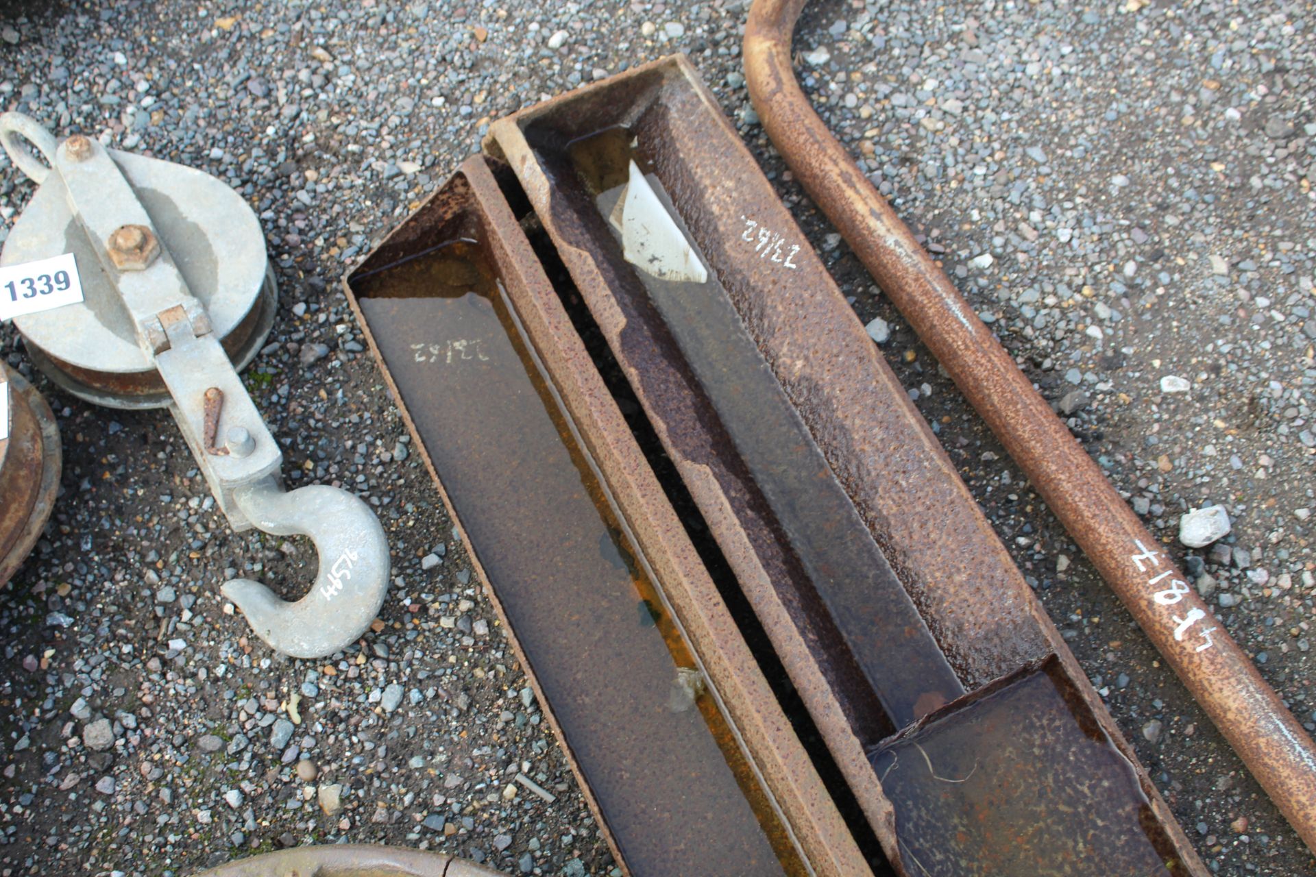 2x long cast iron troughs. - Image 4 of 5